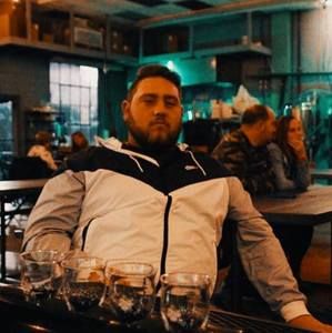 Meet your Posher, Blake